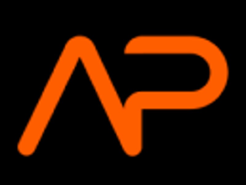 Hình ảnh cầu thủ bóng rổ thực hiện pha úp rổ